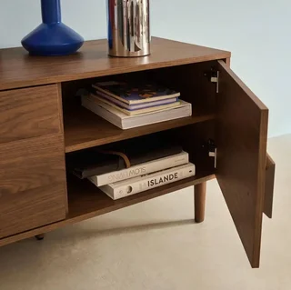 Mueble TV retro Juliana madera 3 puertas 150 cm acabado nogal roble
