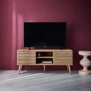Mueble TV escandinavo madera rayada 120cm doble puerta corredera Madere