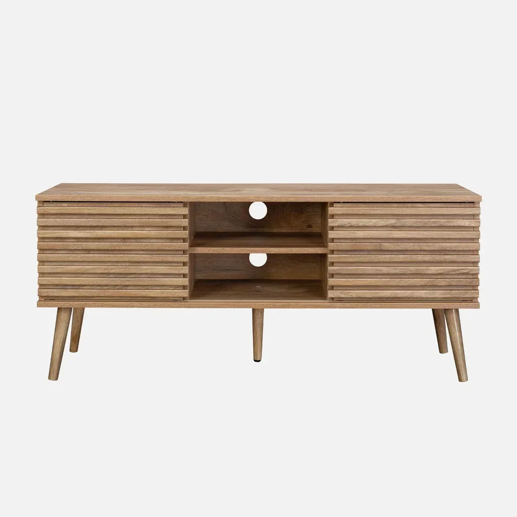 Mueble TV escandinavo madera rayada 120cm doble puerta corredera Madere