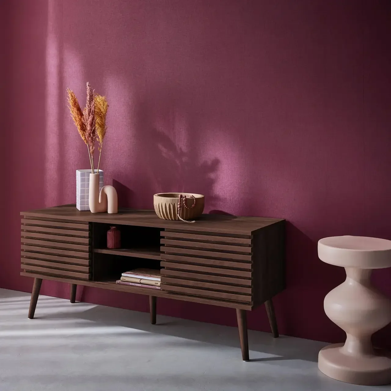 Mueble TV Escandinavo Madera Rayada 120 cm Doble Puerta Corredera Madere