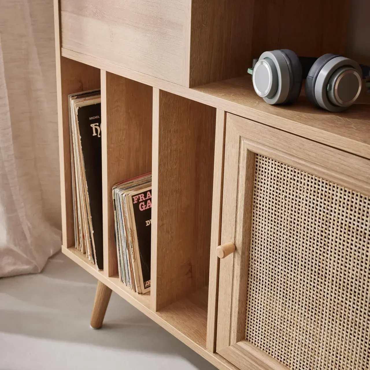 Meuble vinyle bois cannage 1 porte 83 cm vintage Bohème