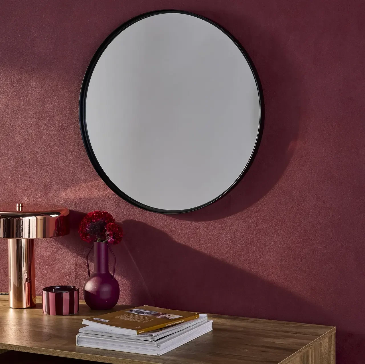 Miroir circulaire en métal Mabel 60 cm - Décoration murale moderne et élégante