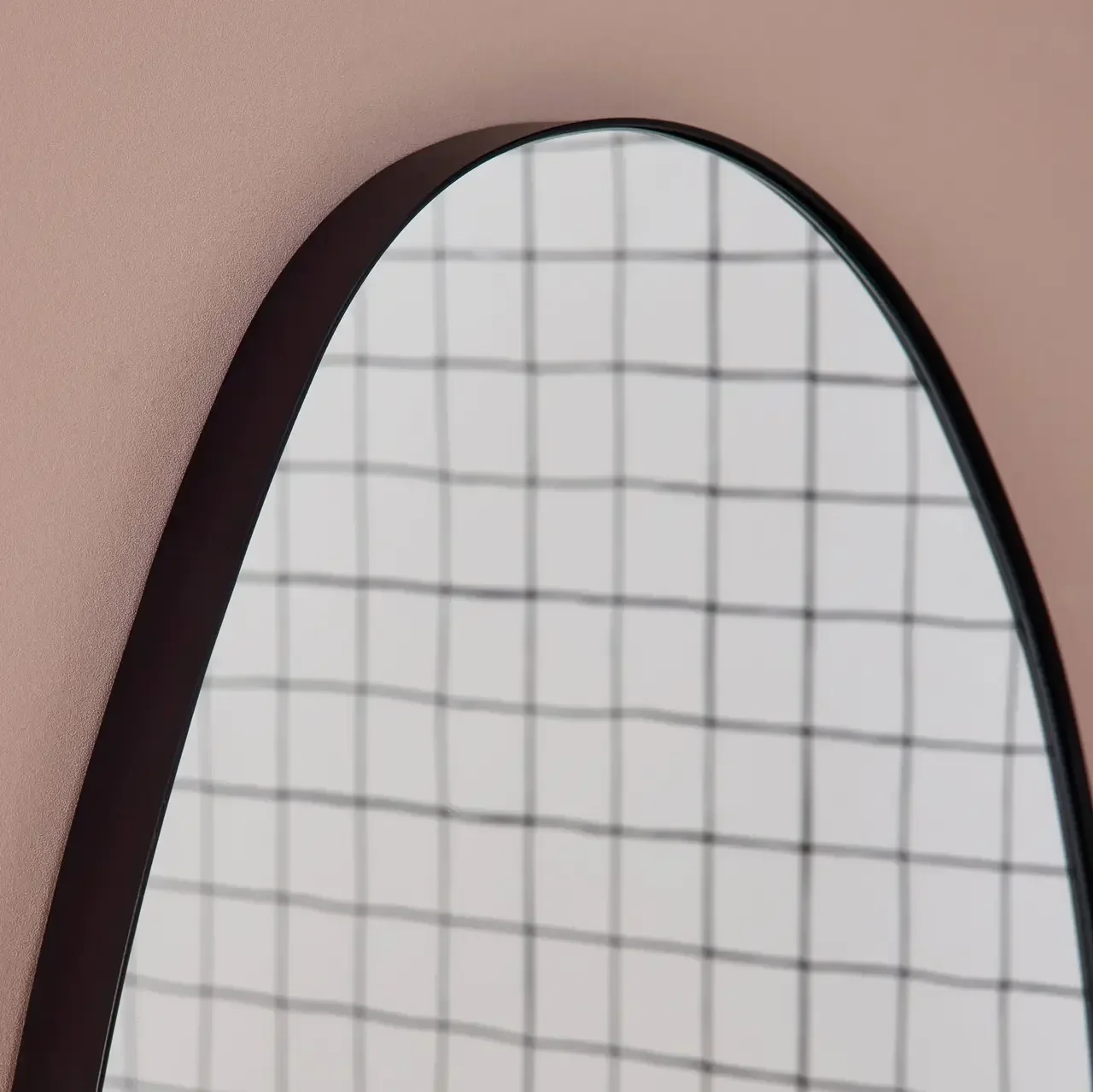 Miroir mural organique métal noir Ø 55,5 cm Harper