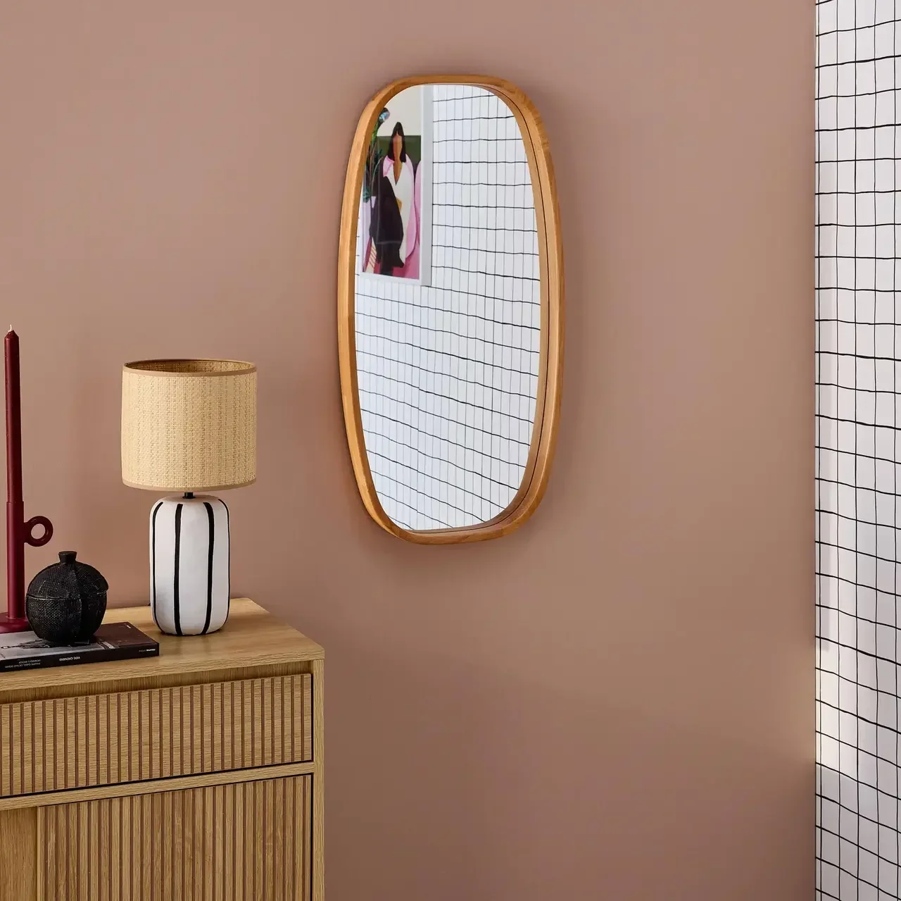 Miroir mural rectangulaire bois hévéa massif cadre arrondi Jamie