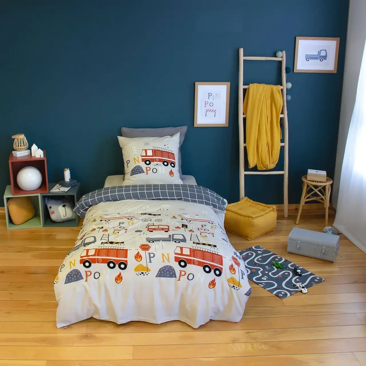 Parure lit 1 place réversible motif pompier 140x200 cm enfant Oeko-Tex