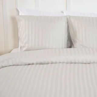 Parure de lit 2 personnes beige rayures fines effet satin polyester