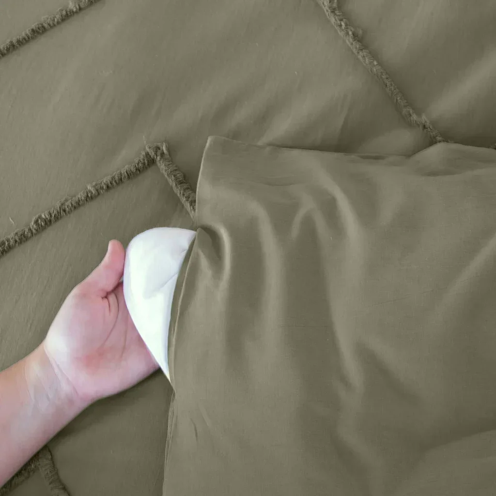 Parure lit 2 personnes coton lavé tufté motifs ethniques vert