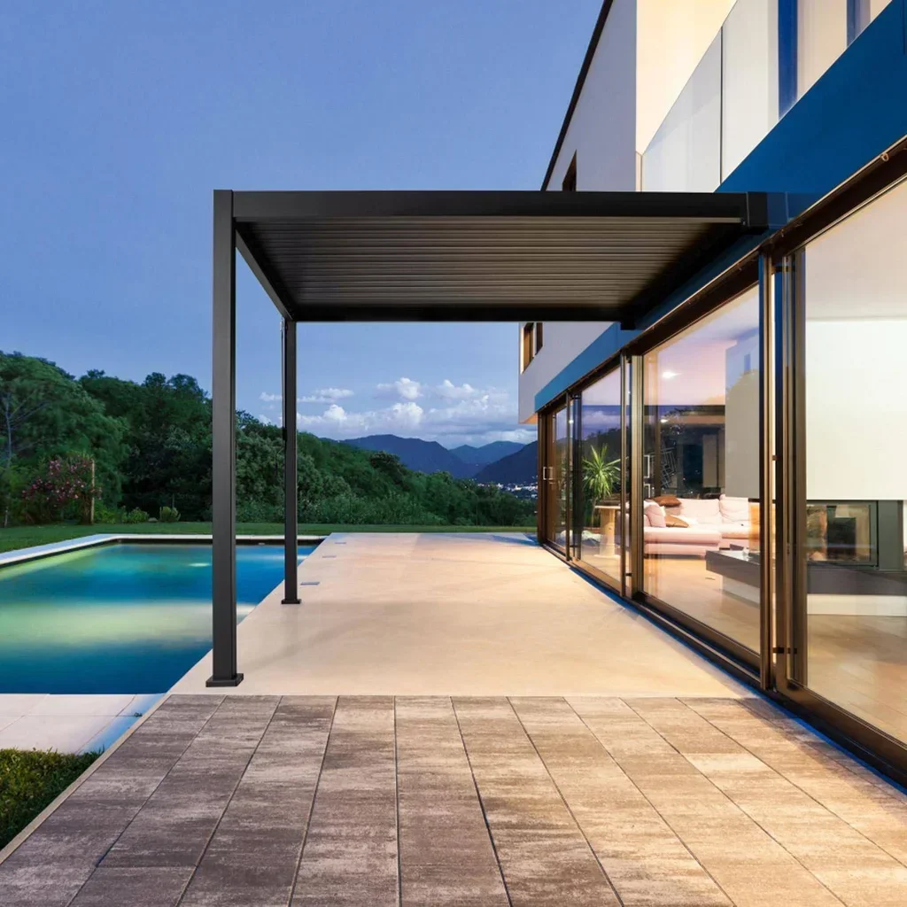 Pergola aluminium adossée 4x3m lames orientables bioclimatique Triomphe