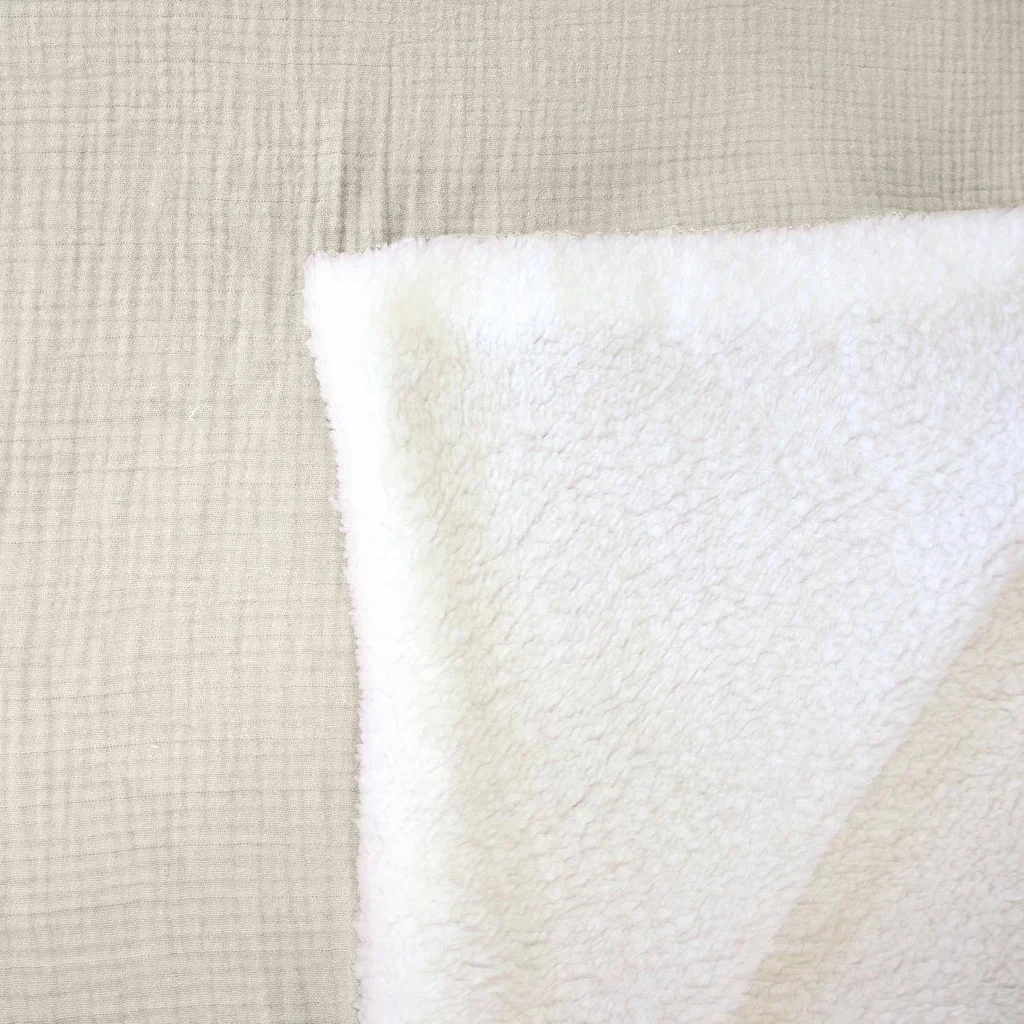 Plaid douillet sherpa et gaze de coton kaki 130x170 cm - Alix
