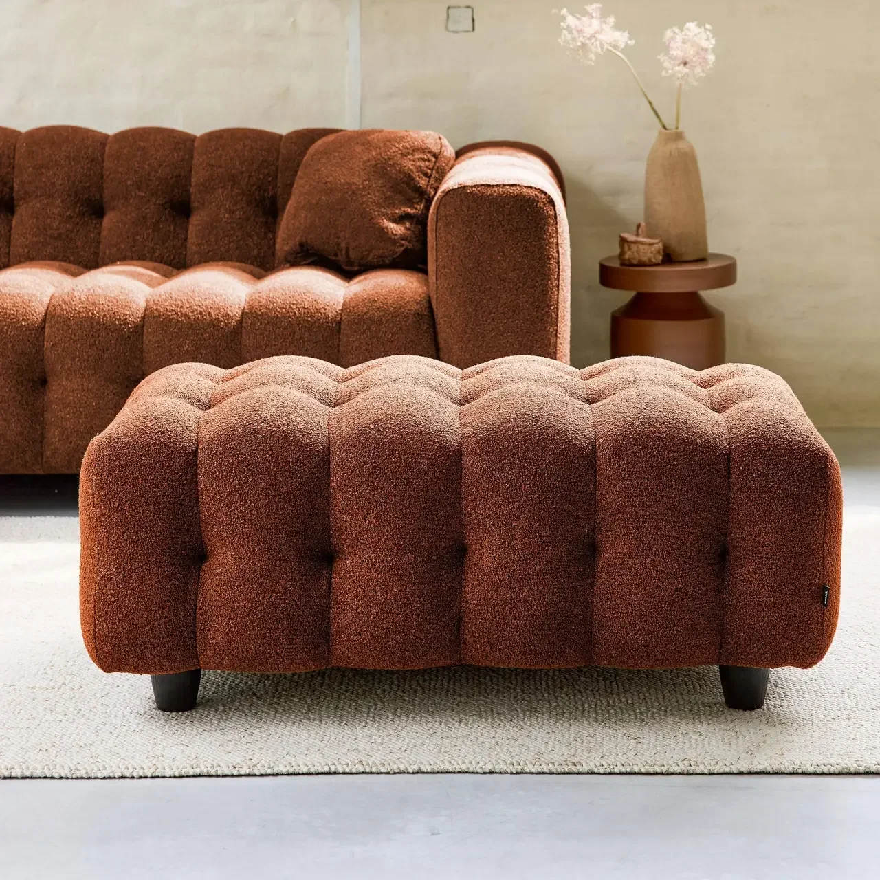 Pouf repose-pieds bouclette texturée Leon 3 places salon cosy