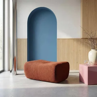Pouf repose-pieds Sokol bouclette texturée chauffeuse cosy