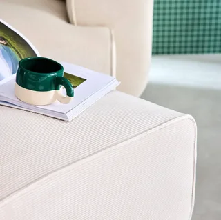 Pouf repose-pieds velours côtelé Wallas pour canapé 2 places
