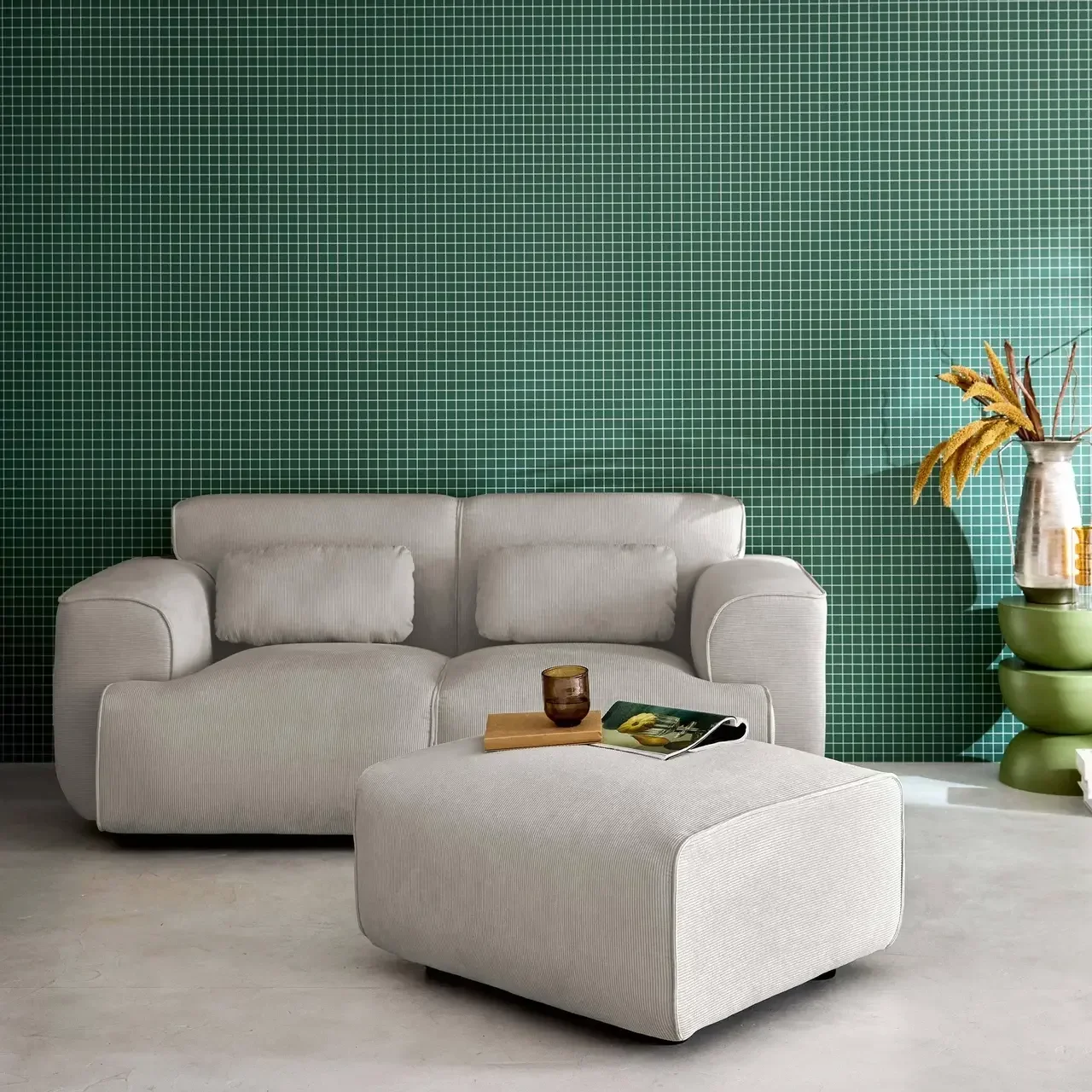 Pouf repose-pieds velours côtelé Wallas pour canapé 2 places