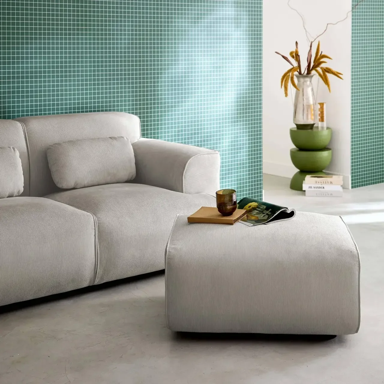 Pouf repose-pieds velours côtelé Wallas pour canapé 2 places