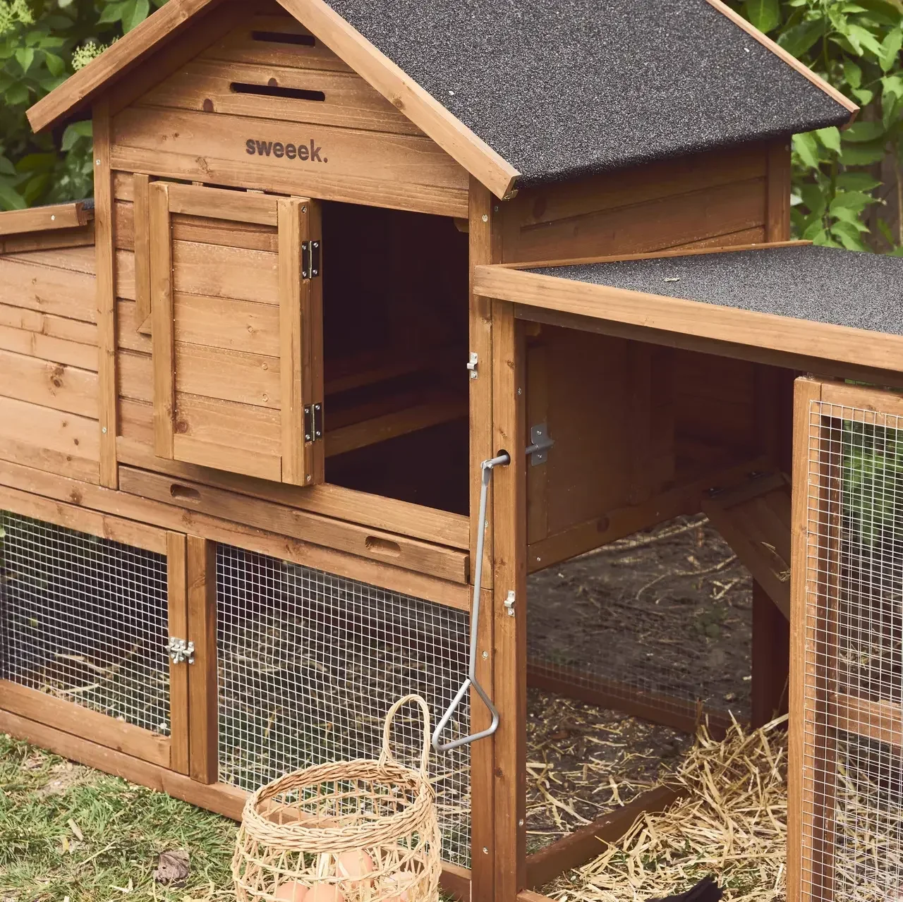 Poulailler en bois de sapin avec enclos pour 4 poules Geline - pondoir double et tiroir déjection