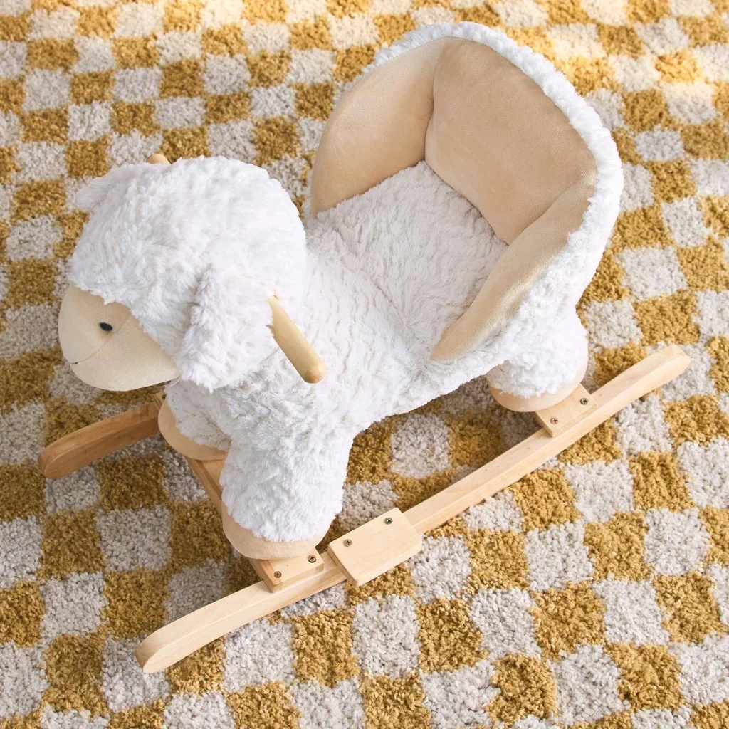 Rocking chair enfant mouton blanc douillet chambre bébé design scandinave