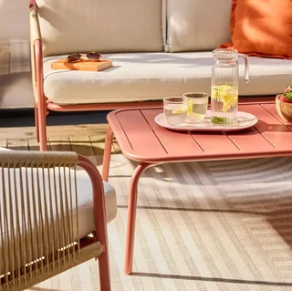 Salon de jardin Fiora 4 places acier avec coussins confortables