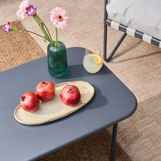 Salon de jardin Alcamo 4 places acier kaki beige avec table basse