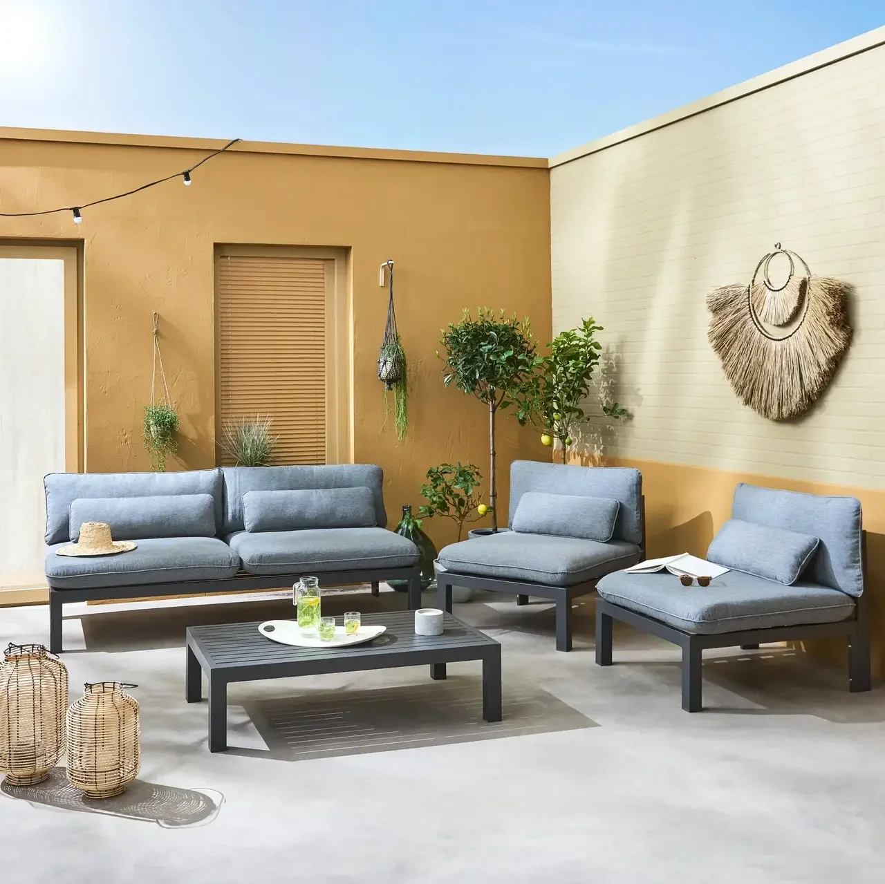 Salon de jardin aluminium 5 places XXL Rieti - canapé et fauteuils confortables