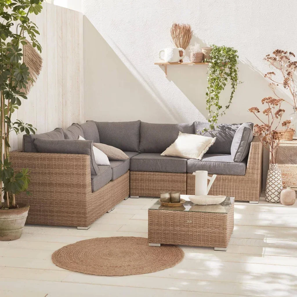 Outdoor patio furniture set Vittoria 5 seater round wicker resin contemporary design garden lounge
