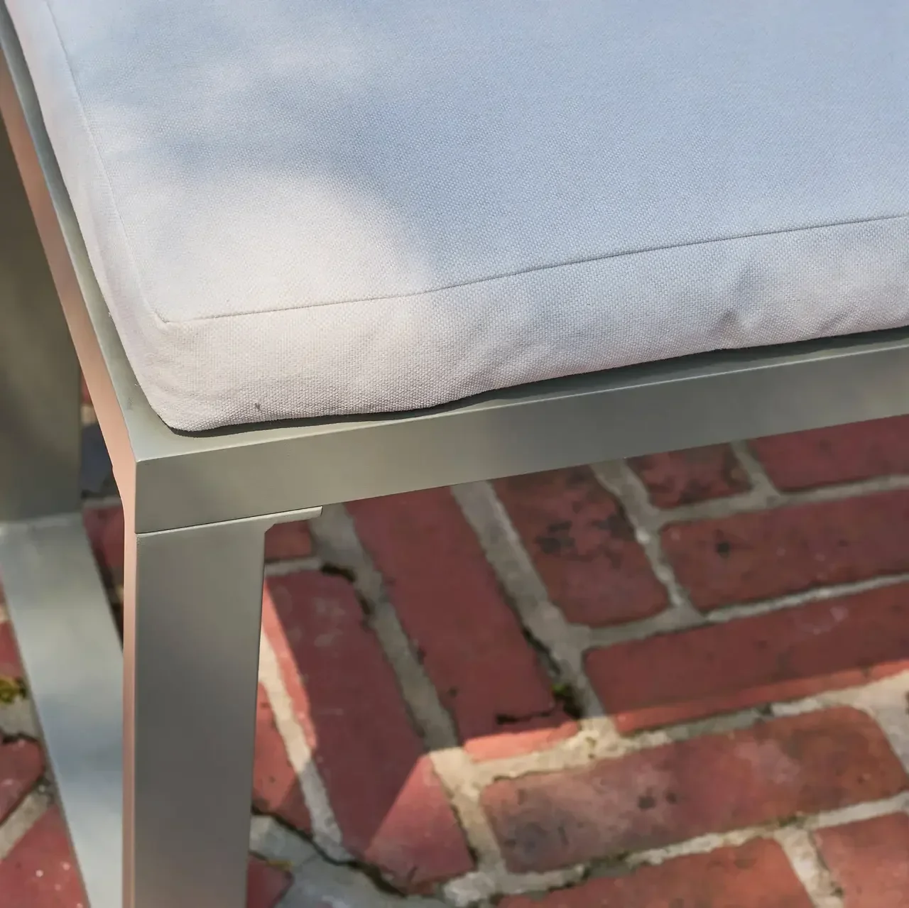 Conjunto de Jardim em Alumínio 9 Lugares com Mesa de Vidro - Convivio