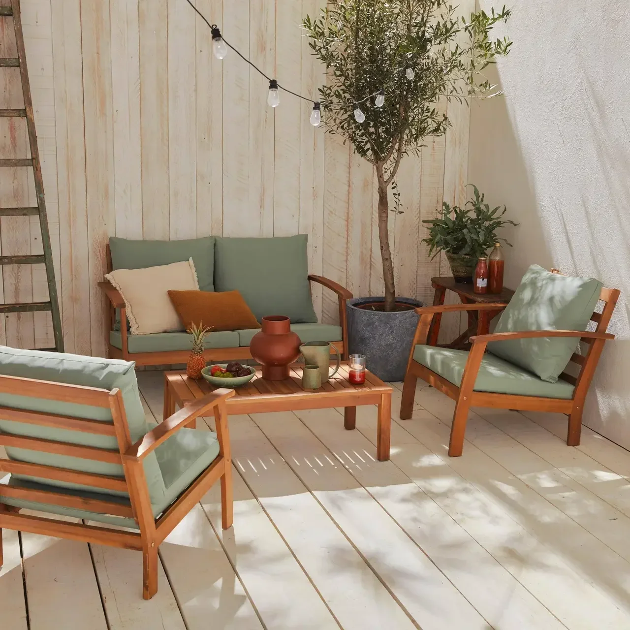 Salon de jardin 4 places acacia FSC avec coussins bleus - Ushuaia