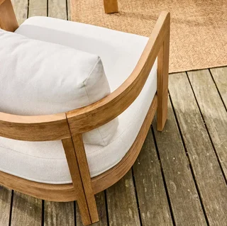Set da giardino 4 posti in legno di acacia FSC Miyana con cuscini in olefina