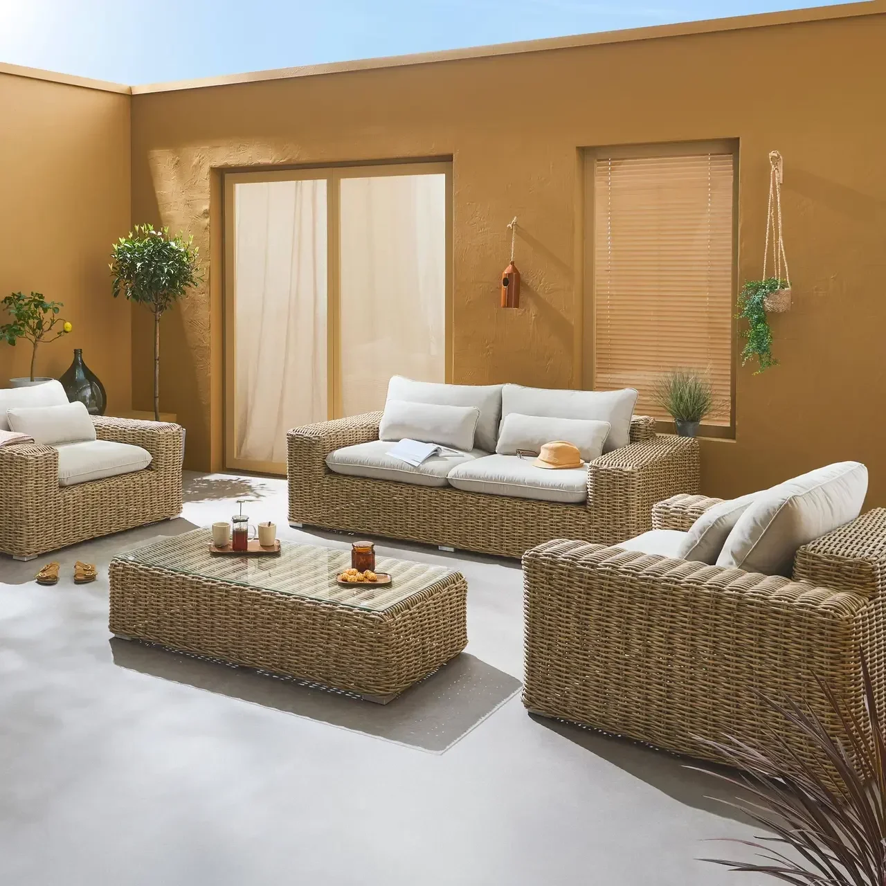 Salon de jardin Gubbio 4 places résine XXL aluminium beige
