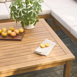 Salon d'angle 5 places bois d'acacia avec coussins beiges Loberia Corner