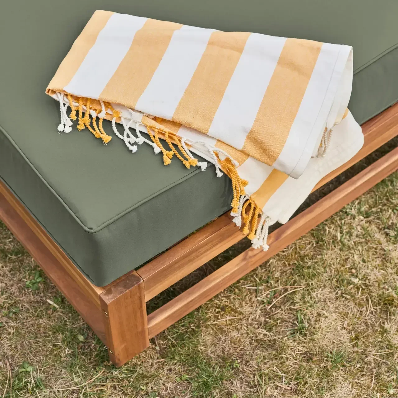 Conjunto jardín 5 plazas madera acacia FSC con cojines 14 cm muebles exterior