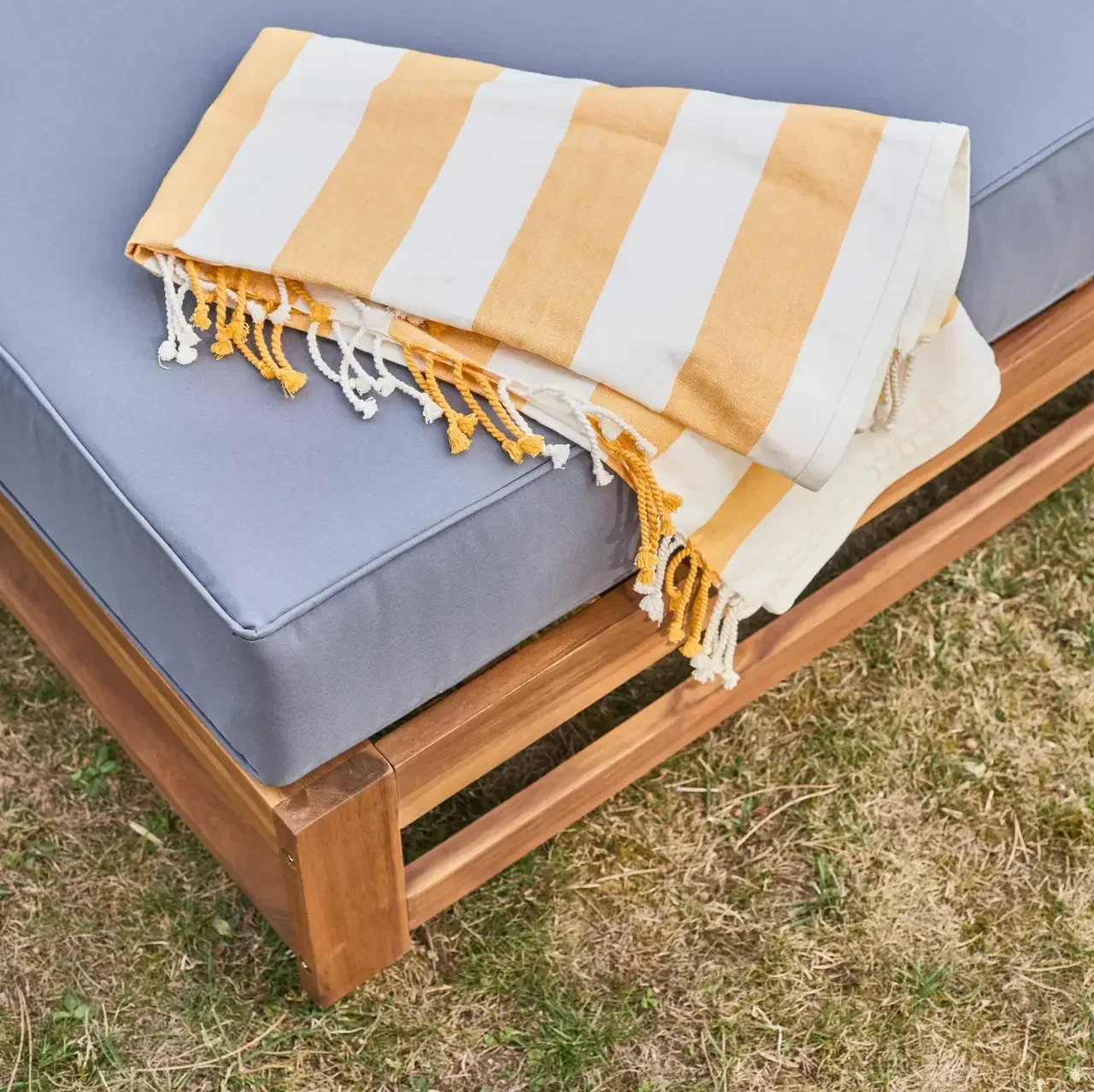 Conjunto jardín 5 plazas madera acacia FSC con cojines 14 cm muebles exterior