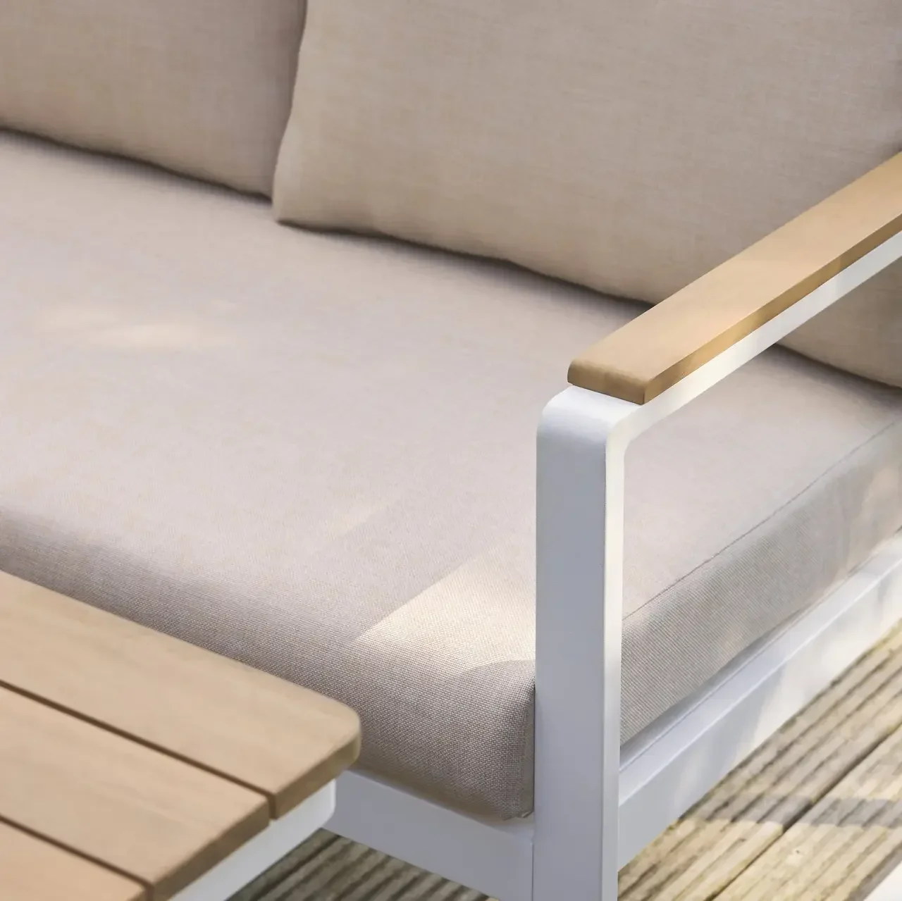 Gartenmöbel Set 8 Personen Akazienholz Aluminium Pampas Terrasse Esstisch
