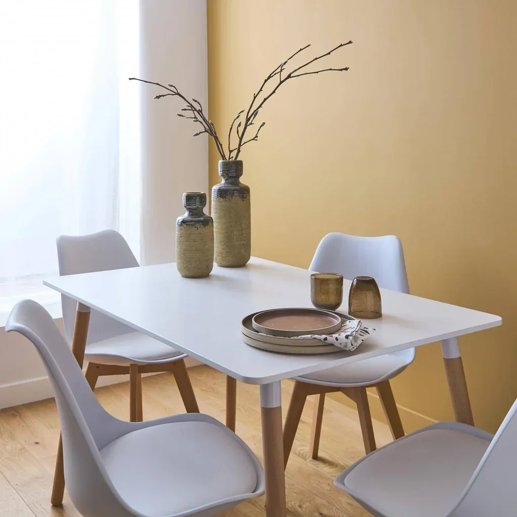Table à manger scandinave hêtre massif 4 chaises Hedvig