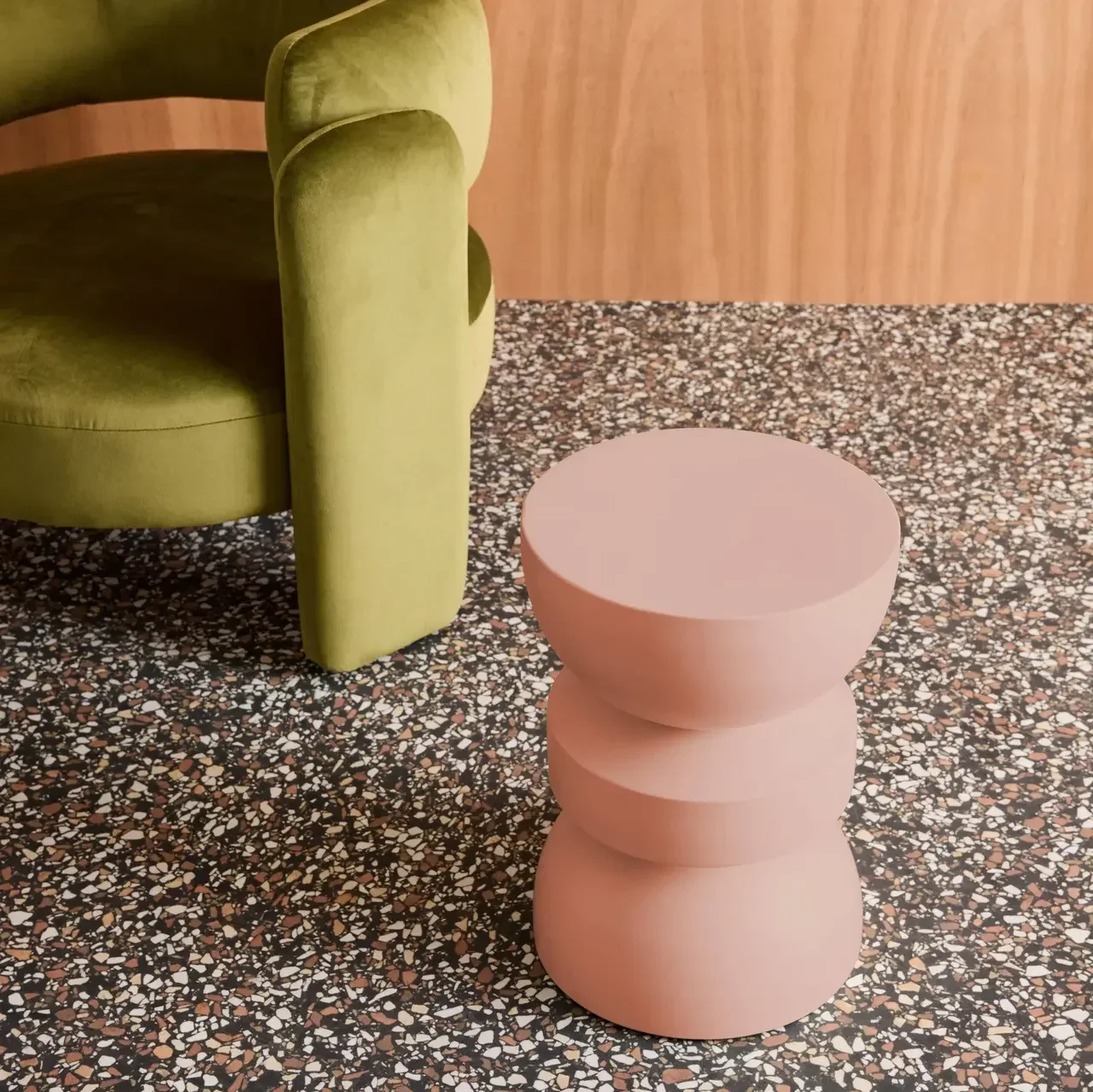 Table d'appoint ronde métal Ø32cm H43,5cm design minimaliste Assa