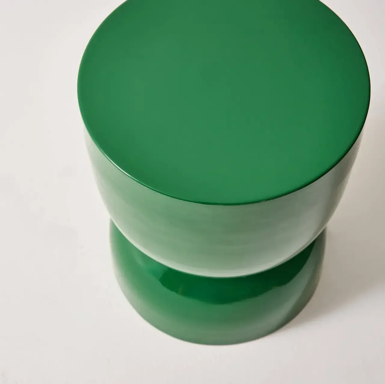 Table d'appoint ronde Madi métal verre Ø32cm design minimaliste