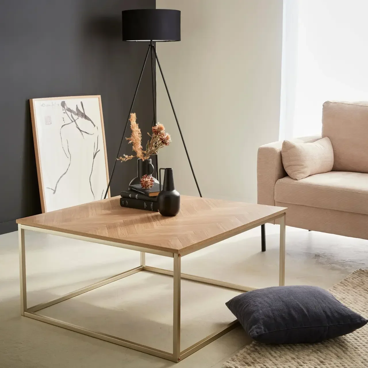 Table basse carrée bois motif chevrons pieds métal champagne
