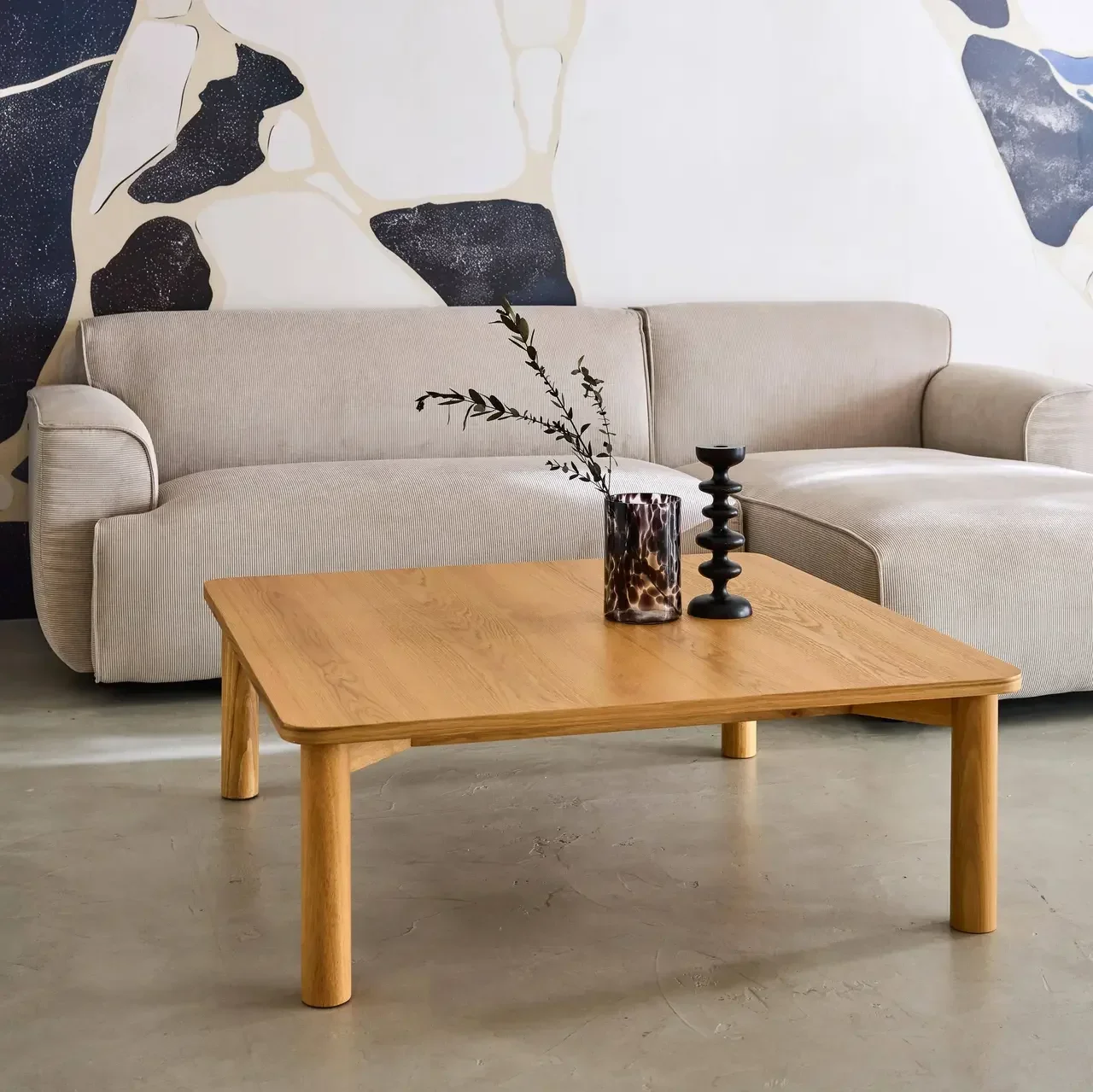 Table basse carrée bois hévéa finition chêne Solène salon