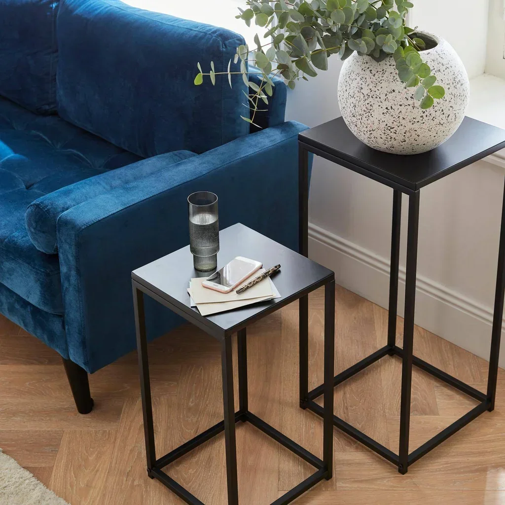 Table basse gigogne noire industrielle - Lot de 2 tables d'appoint emboîtables
