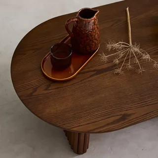 Table basse ovale bois hévéa chêne design moderne salon Gabrielle