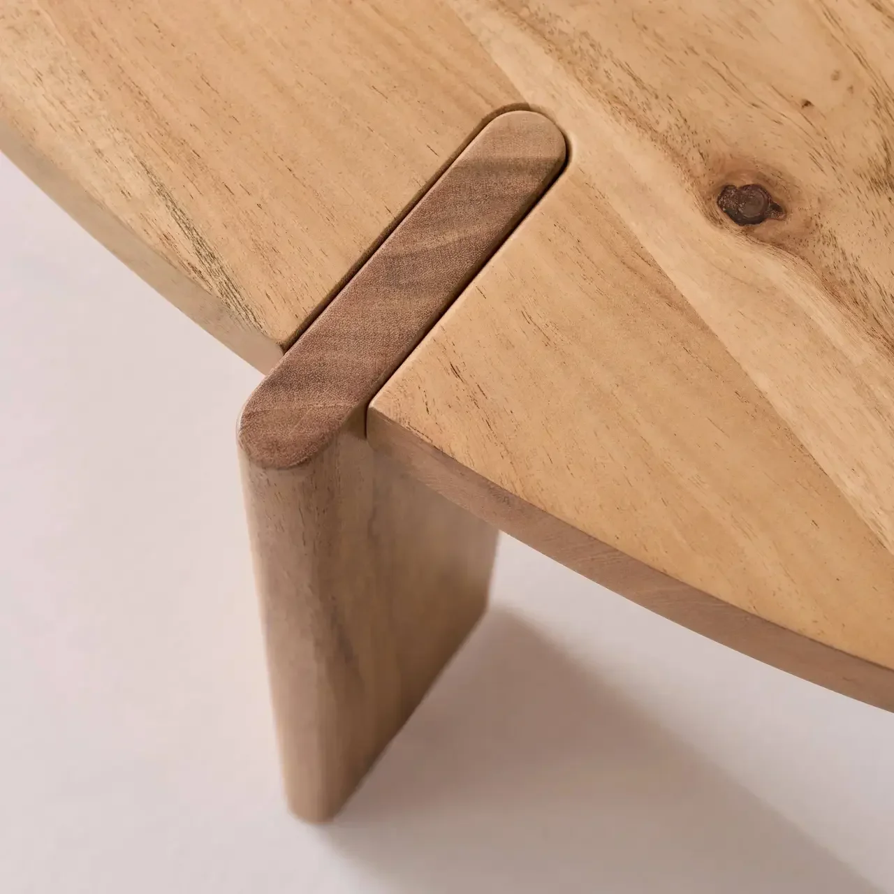 Table basse ovale bois massif manguier style exotique noyer Reva