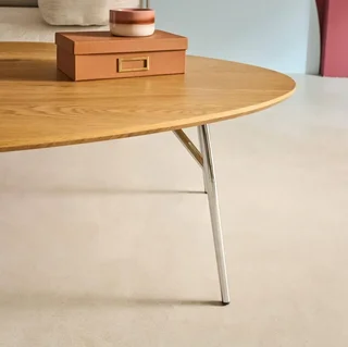 Ovaler Couchtisch Ezia Eichenoptik Platte verchromte Metallbeine modernes Design Wohnzimmer