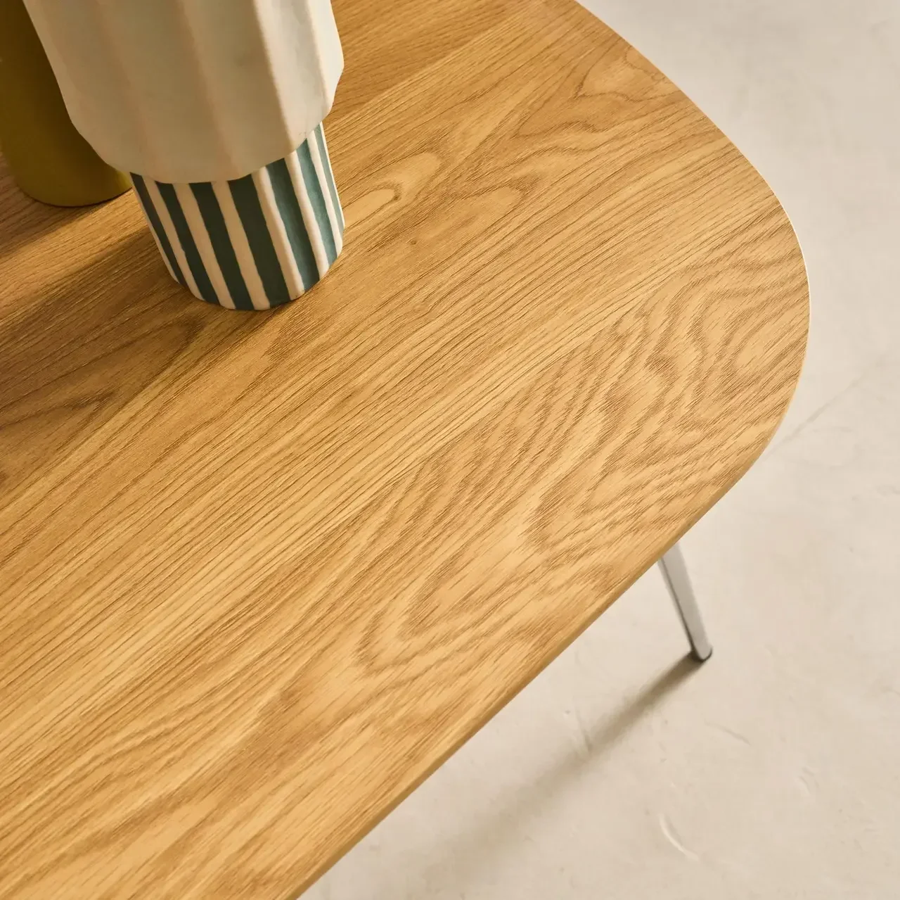 Table basse scandinave bois métal chromé rectangulaire design