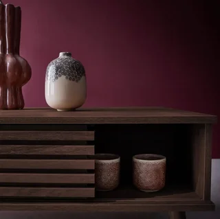 Table basse scandinave bois strié porte coulissante Madere