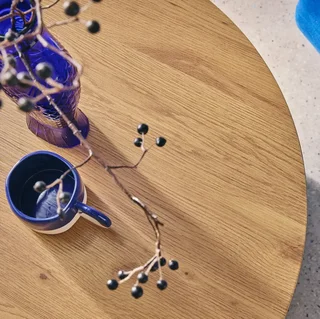 Table basse ronde scandinave effet bois salon design