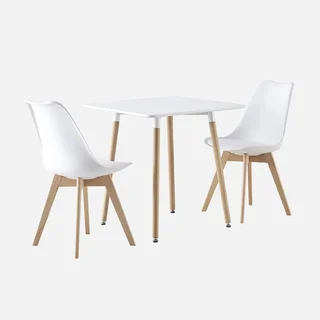 Ensemble table carrée scandinave et 2 chaises en bois Hedvig