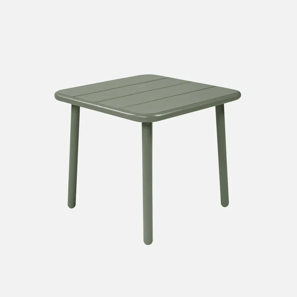 Table d'appoint extérieure carrée métal Amélia acier antirouille jardin