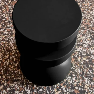 Black Round Metal Side Table Coumba Minimalist Industrial Design Ø32 cm