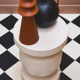 Alma Beistelltisch Metall Ø30,5 cm Minimalistisches Design H43,5 cm