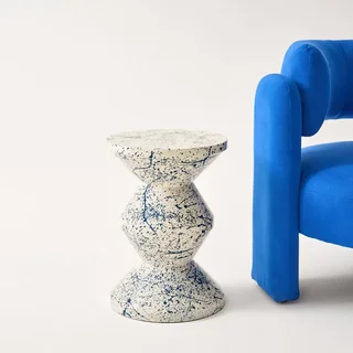 Table d'appoint mouchetée Zina Ø33cm acier émaillé H47cm design