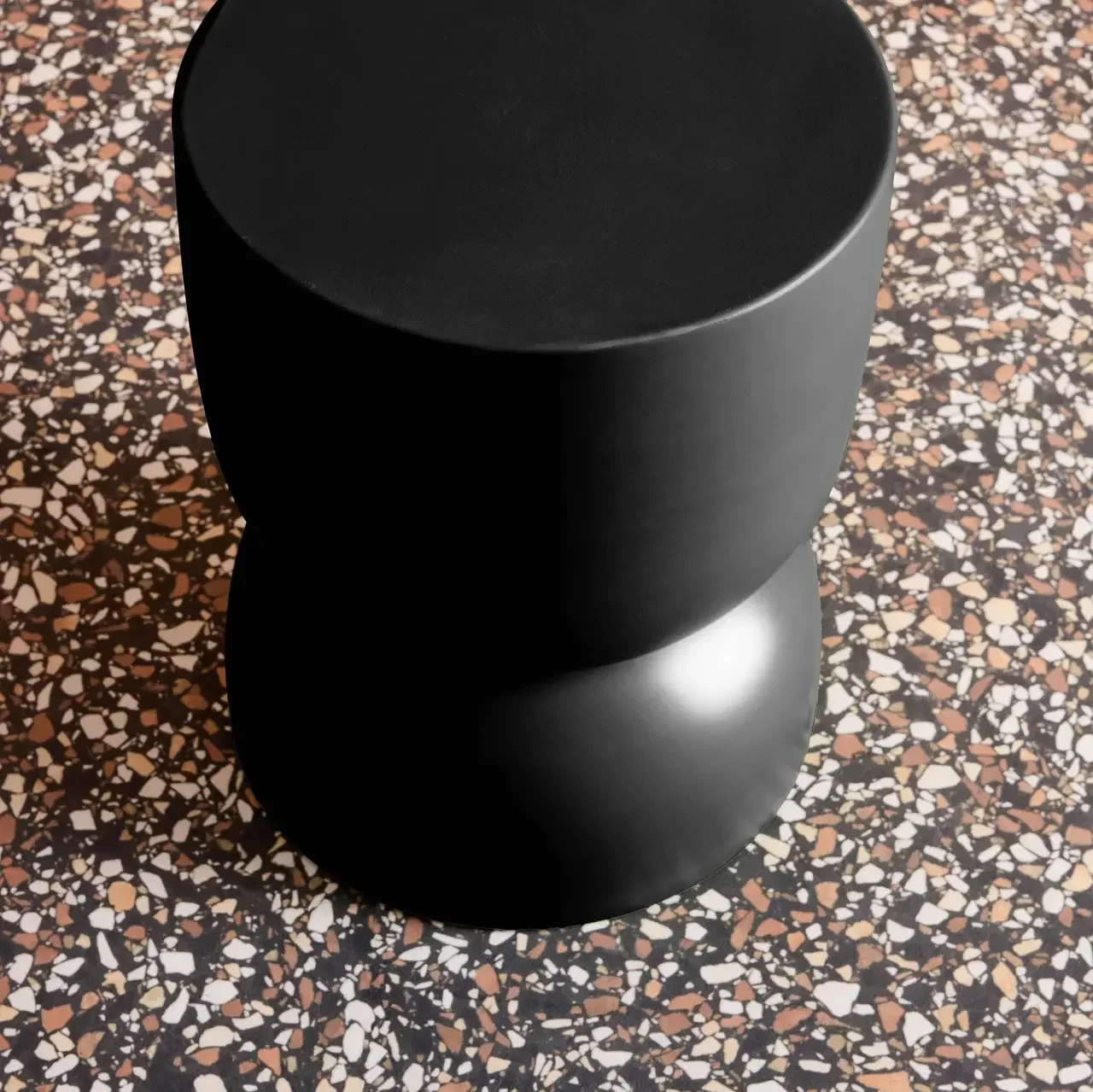 Runder Beistelltisch Schwarzes Metall Ø32cm Industriestil Madi